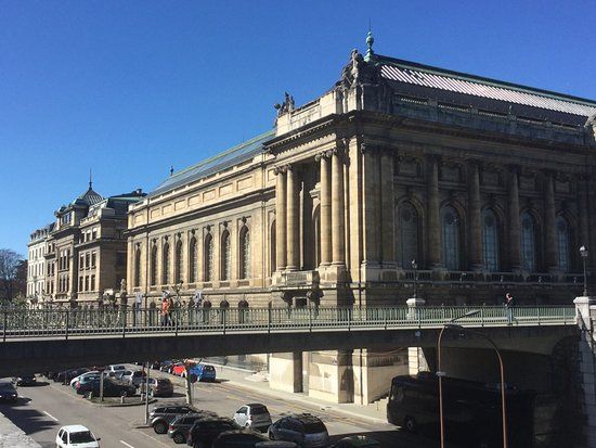 Museum of Art and History